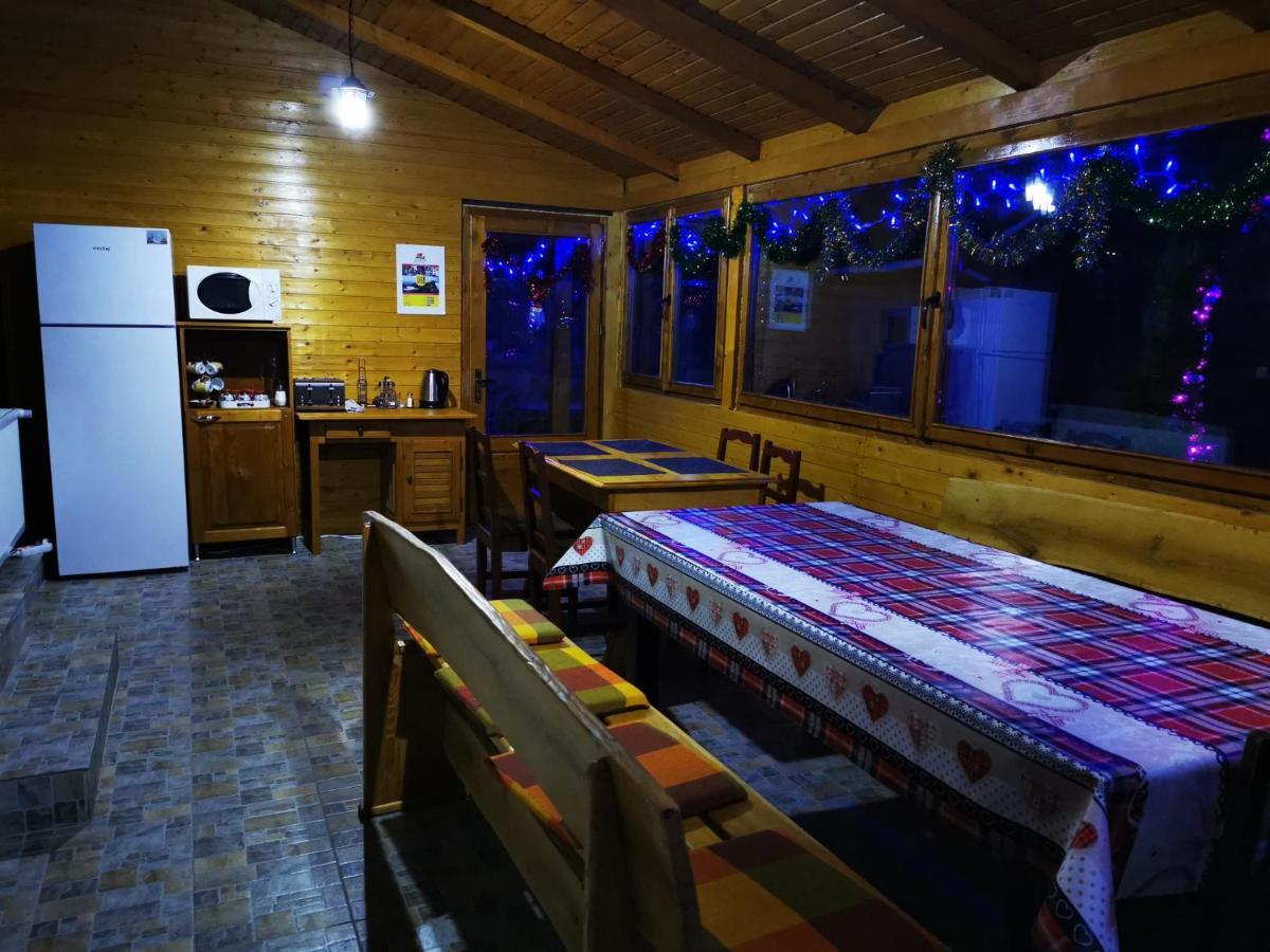 Hotel Casa Cu Povesti Rosia Montana Exterior foto