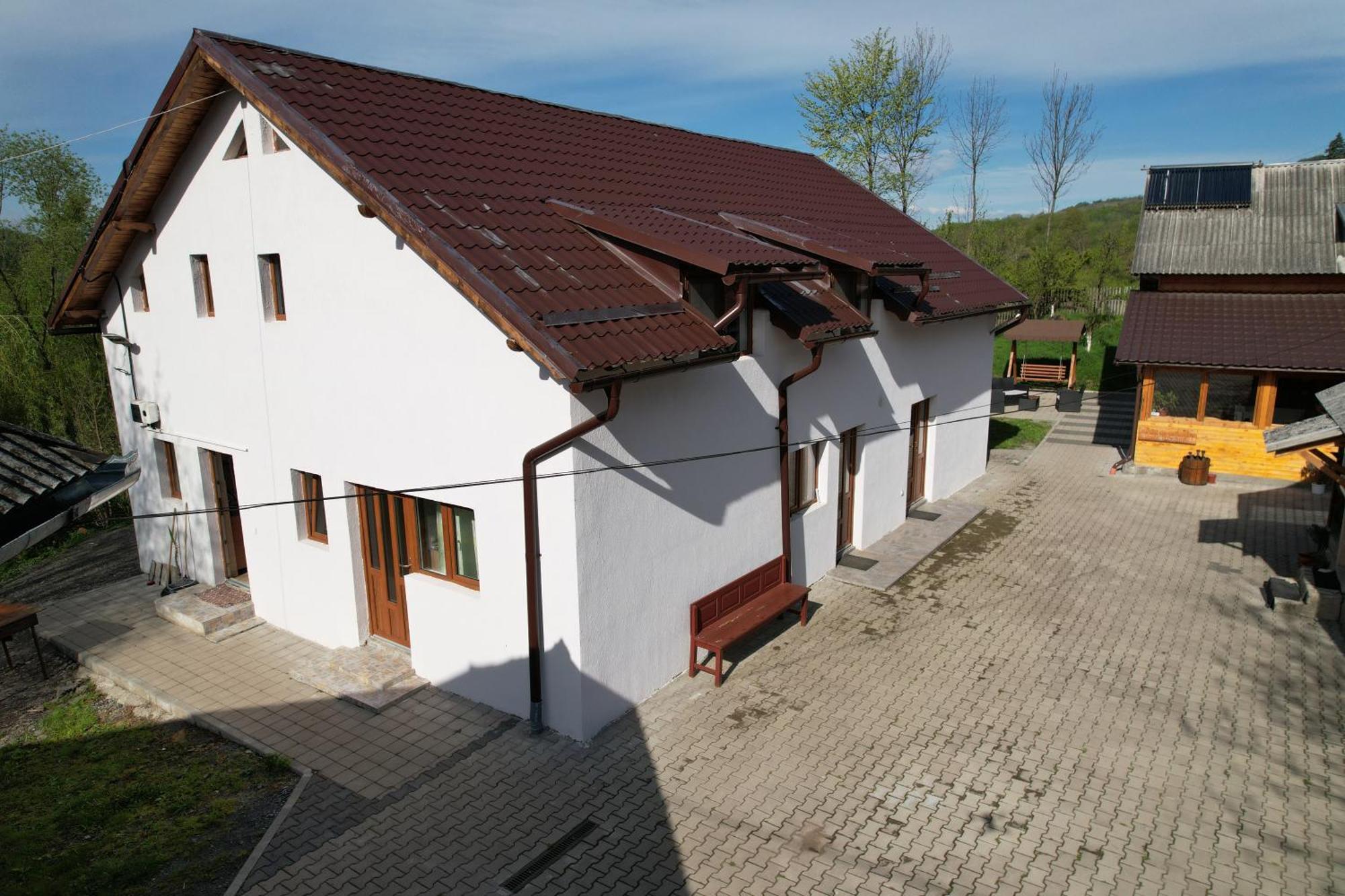 Hotel Casa Cu Povesti Rosia Montana Exterior foto